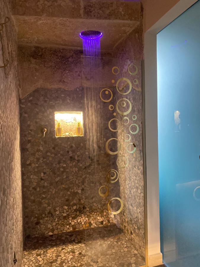 Love Space Sensory Spa & Relax Suite Santa Maria delle Mole Exteriér fotografie